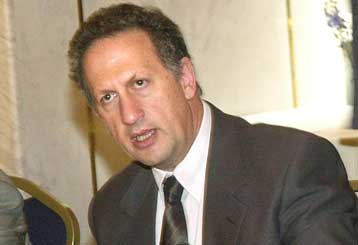 Πέντε νέα κριτήρια για τις προσλήψεις στο Δημόσιο ανακοίνωσε ο Κ.Σκανδαλίδης