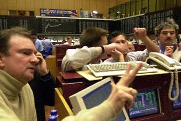 Υποχωρούν τα ευρωπαϊκά χρηματιστήρια την Παρασκευή