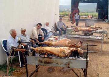 Κυριακή του Πάσχα με λιακάδα και Μ.Παρασκευή με βροχή «δείχνουν» οι μετεωρολόγοι
