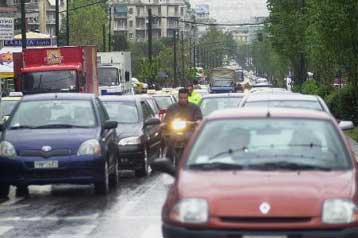 Έως 30 ευρώ επιπλέον στα ασφάλιστρα θα πληρώνουν οι οδηγοί για το Επικουρικό