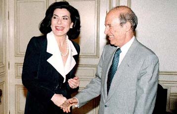 Τη λειτουργικότητα της Αθήνας το 2004 συζήτησαν Σημίτης – Αγγελοπούλου τη Δευτέρα