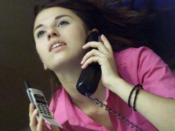 Από τις ακριβότερες χώρες στην ΕΕ η Ελλάδα στη σταθερή και κινητή τηλεφωνία