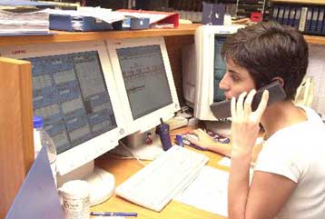 Στο υψηλότερο επίπεδο του τετραμήνου «σκαρφαλώνει» το ευρώ