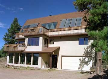 Έξι χιλιάδες ηλιακά σπίτια στη Μ.Βρετανία ως το 2005, στόχος της βρετανικής κυβέρνησης