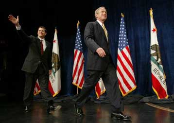 Παράδειγμα για όλους το Λος Αντζελες, λέει ο Μπους στη 10η επέτειο από τις ταραχές