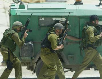 Αλλα 27 άτομα εγκατέλειψαν το Ναό της Γεννήσεως – Συλλήψεις 200 Παλαιστίνιων