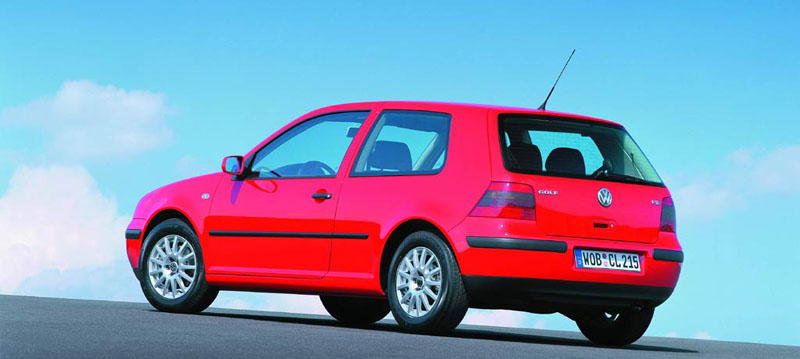 VW Golf Edition από 14.152 ευρώ