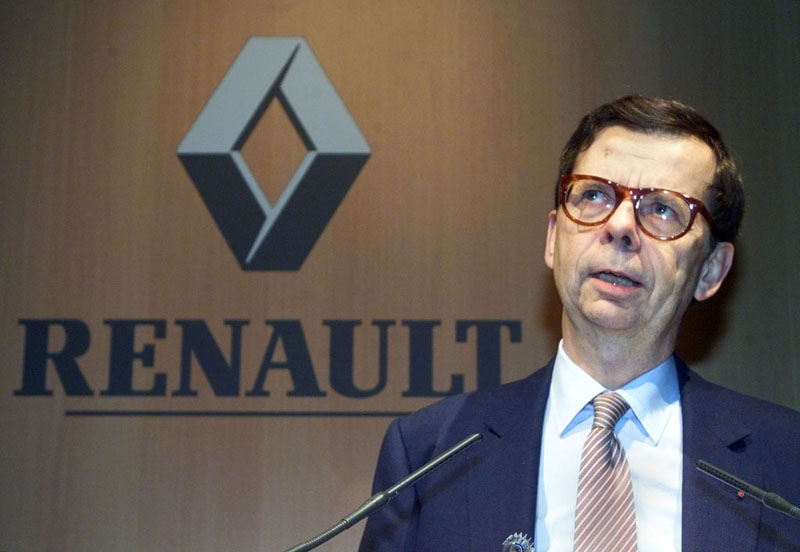 Ο C.Ghosn διευθύνων σύμβουλος της Renault;