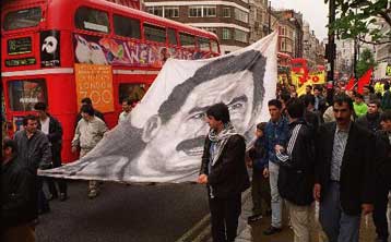 Τρομοκράτες οι Κούρδοι και οι αριστεροί αντάρτες στην Τουρκία, σύμφωνα με την ΕΕ