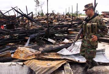 Τουλάχιστον 60 άτομα έχασαν τη ζωή τους από έκρηξη βόμβας σε εκκλησία της Κολομβίας