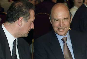 Την ανάγκη ενίσχυσης της αποτρεπτικής δύναμης της Ελλάδας επισήμανε ο Κ.Σημίτης