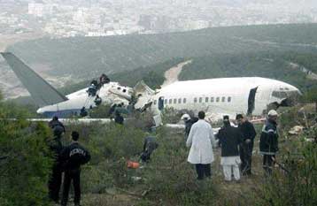 Αεροπορικές τραγωδίες σε Κίνα και Τυνησία – Δεκάδες οι νεκροί