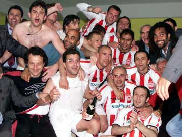 Και πάλι πρωταθλητής ο Ολυμπιακός, εκτός Champions League ο ΠΑΟ, έπεσε ο Αστέρας