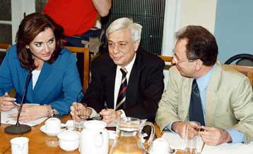 Ερώτηση για τα εθνικά θέματα και τον ευρωστρατό κατέθεσε στη Βουλή η ΝΔ