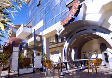 Πρόστιμο 147.000 ευρώ από το ΕΣΡ στο Mega για το Bar – Έναρξη διαδικασίας για ANT1