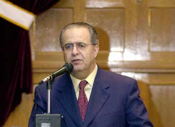 Προσωρινά στην Κύπρο θα μεταφερθούν οι 13 Παλαιστινίοι από το Ναό της Γεννήσεως