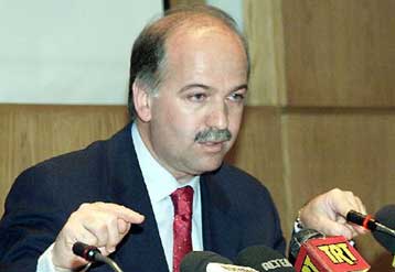 Τέλος οι περιορισμοί για τις προσλήψεις στο Δημόσιο