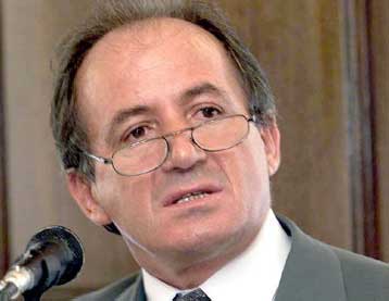 Εθνική κοινωνική συμφωνία για το ασφαλιστικό, προτείνει ο πρόεδρος της ΓΣΕΕ