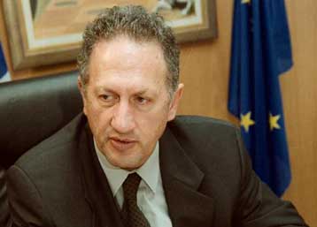 Τελείωσαν πλέον τα άλλοθι για το ΠΑΣΟΚ, σημειώνει ο Κώστας Σκανδαλίδης