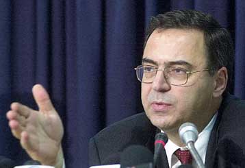 Η Συνδιάσκεψη να ανοίξει το κόμμα σε όλους τους πολίτες προτείνει ο Ν.Χριστοδουλάκης