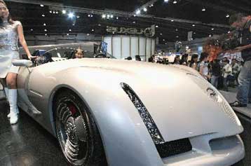 Σε επίπεδο-ρεκόρ τα κέρδη της Toyota το 2001