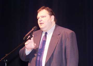 Υπέρ της ίδρυσης κέντρου για τον πολιτισμό στη Νέα Υόρκη Βενιζέλος και Ναβάσκι