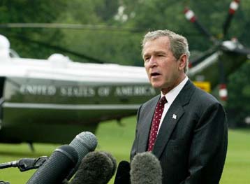 Με προεδρική υπογραφή ο νόμος για το «κλείδωμα» των συνόρων των ΗΠΑ