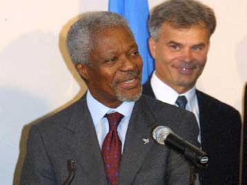 Νέα διαδικασία συνομιλιών εγκαινιάζει ο Ανάν στις επαφές του με Κληρίδη – Ντενκτάς