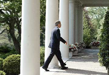 «Σχέδιο» κατά της Αλ Κάιντα στα χέρια του Μπους την 9η Σεπτεμβρίου, σύμφωνα με το NBC