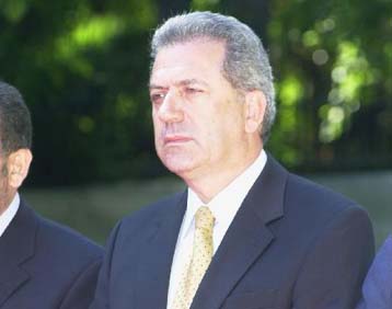 Δεν θα συμμετάσχει το ΚΕΠ στις δημοτικές και νομαρχιακές εκλογές του Οκτωβρίου