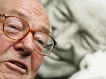 Η υπεράσπιση των συμφερόντων των Γάλλων είναι προτεραιότητά μου, δηλώνει ο Λεπέν