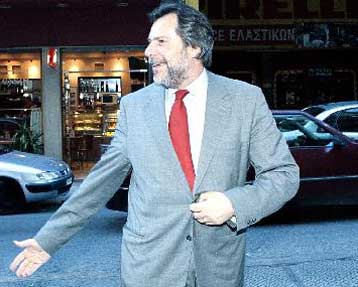 Ας μην προεξοφλούμε την ετυμηγορία του αθηναϊκού λαού, τονίζει ο Χρ.Παπουτσής