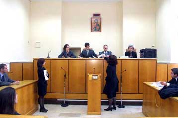 Την απαγόρευση της τηλεοπτικής μετάδοσης των δικών αποφασίζει η κυβέρνηση