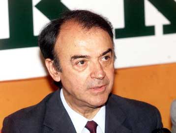 Σε πανελλαδικό επίπεδο η συνεργασία ΚΚΕ και ΔΗΚΚΙ για τις δημοτικές εκλογές