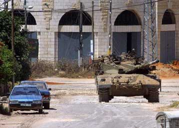 Νέα επίθεση Παλαιστίνιου καμικάζι παρά τις καταδικαστικές δηλώσεις από τον Αραφάτ