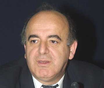 Δεν αυξάνεται ο Φόρος Προστιθέμενης Αξίας, τονίζει ο Απόστολος Φωτιάδης