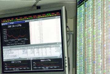 Με τις 2.400 μονάδες «φλερτάρει» το ΧΑΑ τη Δευτέρα