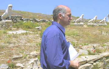 Καμία διάσταση απόψεων με τον Κ.Σημίτη για την εξωτερική πολιτική, δήλωσε ο ΥΠΕΞ