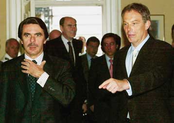 Θετικές οι συνομιλίες για το Γιβραλτάρ, δηλώνει ο Μπλερ