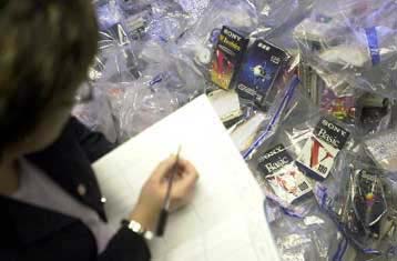 Νέο πλήγμα κατά της παιδικής πορνογραφίας σε επιχείρηση της βρετανικής αστυνομίας