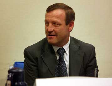 Αθώος δήλωσε ενώπιον του ICTY ο Μίλαν Μάρτιτς, την πρώτη ημέρα της δίκης του