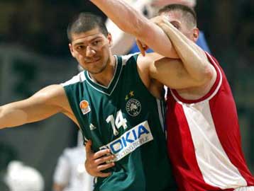 Για δύο ακόμη χρόνια στoν Παναθηναϊκό ο Παπαδόπουλος