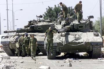 Στα «δύο» η Λωρίδα της Γάζας μετά τη νέα εισβολή του ισραηλινού στρατού