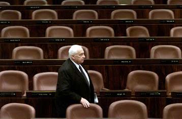 Νέα άρνηση του Σας να υποστηρίξει την κυβέρνηση Σαρόν ανάβει «φωτιές» στο Ισραήλ