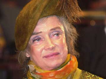 Απεβίωσε σε ηλικία 71 χρόνων η γλύπτρια και ζωγράφος Νίκι ντε Σεν Φαλ