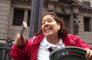 Χιλιάδες Αργεντινοί συμμετείχαν στη γενική απεργία των εργατικών συνδικάτων