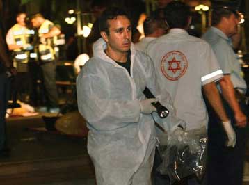 Έκρηξη παγιδευμένου βυτιοφόρου απείλησε τη μεγαλύτερη ισραηλινή αποθήκη καυσίμων