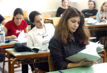 Αναμενόμενο το θέμα της Έκθεσης – Με δυσκολίες τα θέματα της Φυσικής