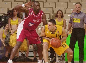 Φόρεστ και Χατζής εξηγούν τη νίκη του Ολυμπιακού και προβλέπουν το μέλλον στο ΣΕΦ