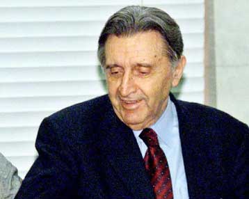 «Ακέφαλο» το ΕΣΡ – Παραίτηση Σπ.Φλογαΐτη την ώρα που αποχωρεί και ο Β.Λαμπρίδης